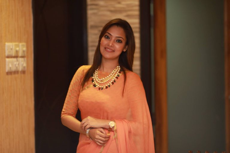 নারীর নিজের যত্নে