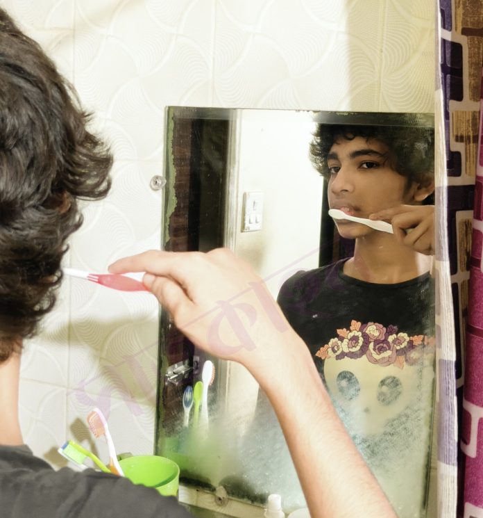 মডেল: অনিন্দ্য