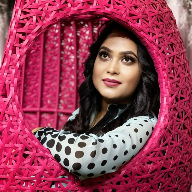 ‘জীবনের মোড় ঘুরিয়ে দিয়েছে উজ্জ্বলা’