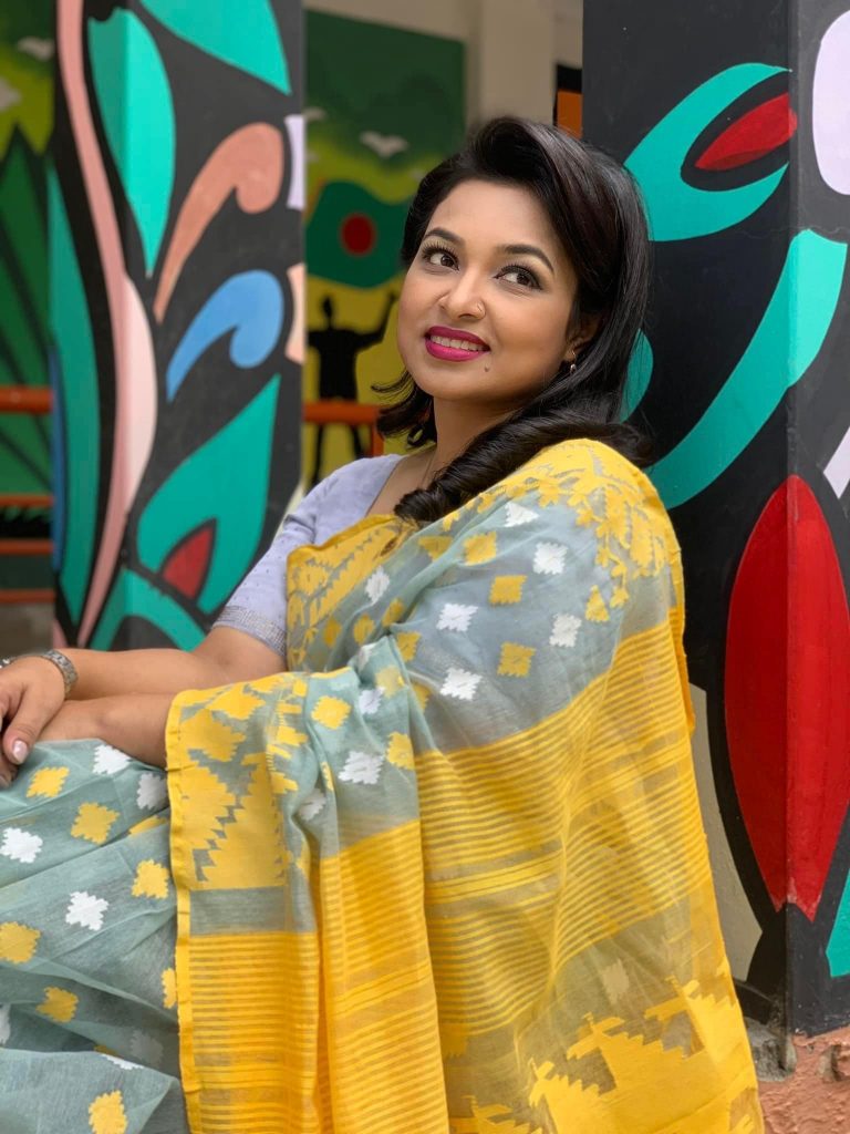 আভিজাত্যে জামদানি