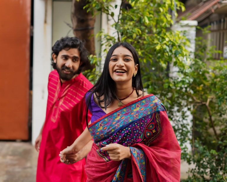 ভালোবাসা দিবসে প্রিয়জনের জন্য সাজ