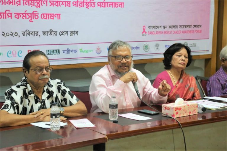 প্রতি বছর ৮ হাজার নারী স্তন ক্যানসারে মারা যায়