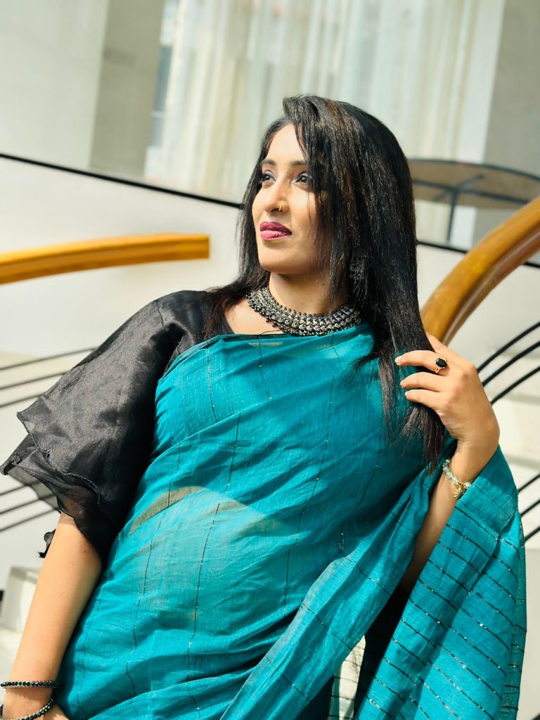 বিউটি ইন্ডাসট্রিতে কাজ করার অনেক সুযোগ