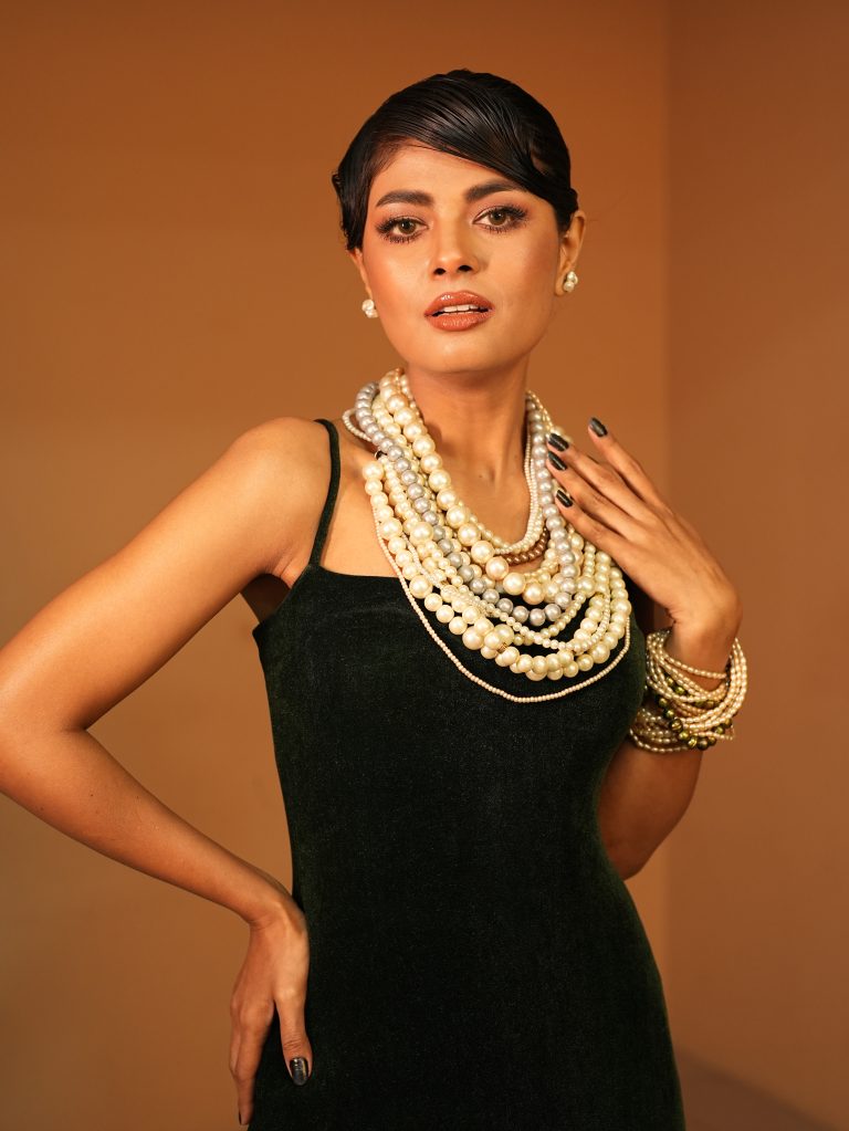 আসল মুক্তা চিনবেন কীভাবে?