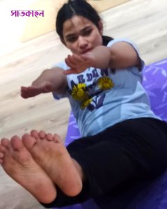 মডেল: পুষ্পিতা