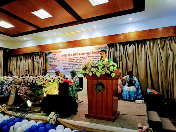 ছবি: সাহিত্য ও সাংস্কৃতিক সংগঠন মেঘদূত-এর প্রতিষ্ঠাবার্ষিকী উদযাপন